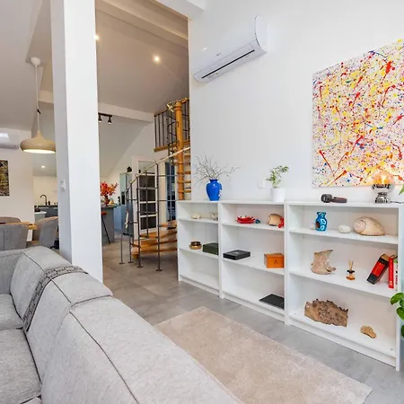 Modern Urban Oasis - Apartman Korčula