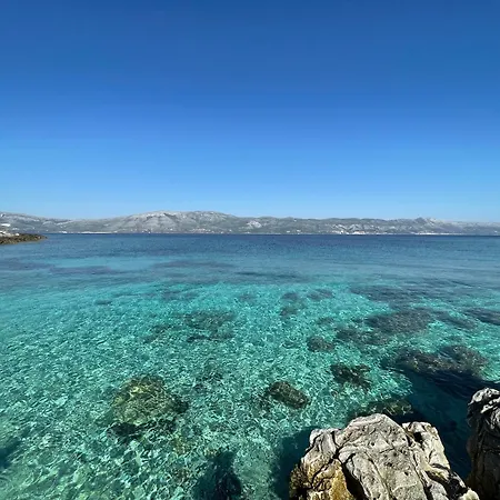 Modern Urban Oasis - Daire Korčula