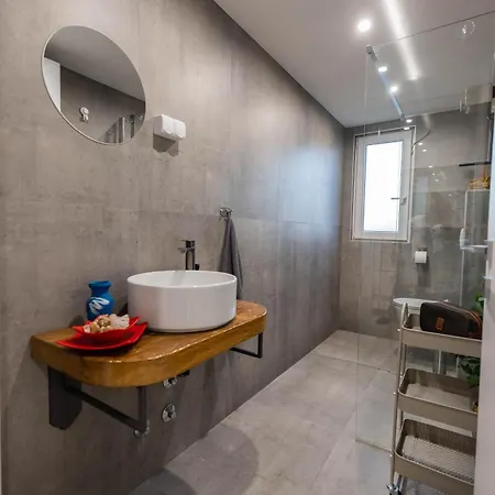 Appartamento Modern Urban Oasis - *
