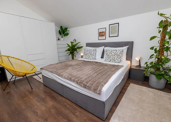 Modern Urban Oasis - * Korčula