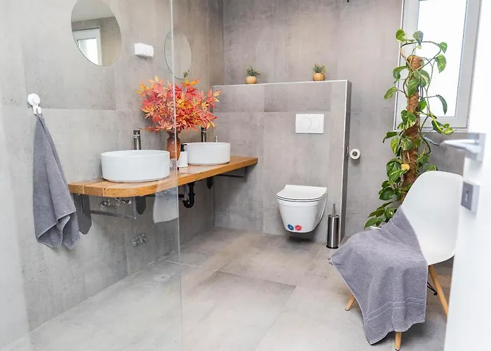 Modern Urban Oasis - Apartment Korčula