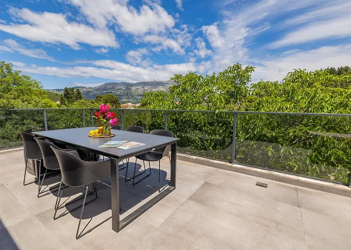 Modern Urban Oasis - Daire Korčula